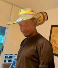 Встретьте Мужчинa : Eric, 39 лет до США  Puertos rico